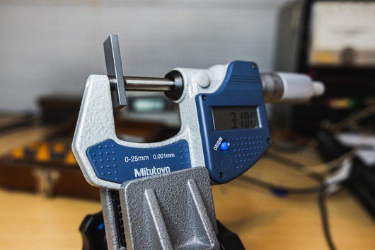 mitutoyo digital micrometer 0 25mm w o data output 293 821 30